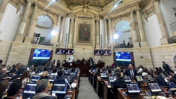 Senado de Colombia aprueba política de paz total promovida por Gustavo Petro