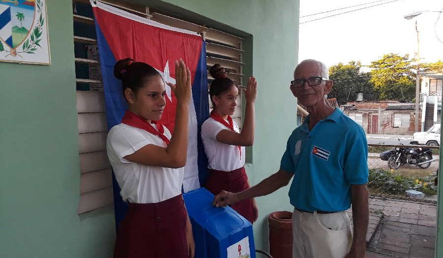 votaciones en colon foto luis herrera 900x525 1