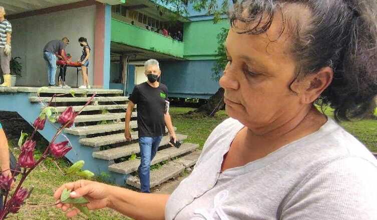 Mujeres que hacen parir la tierra: Una vinicultora febril