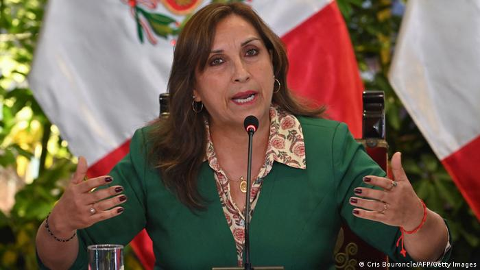 En duda mayor adelanto de elecciones generales ante crisis en Perú