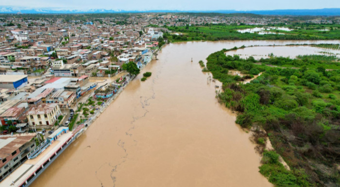 Perú declara el estado de emergencia por severas lluvias e inundaciones
