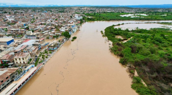 B32Y 16095287 peru lluvias alerta01