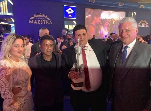 Yoandi Rodríguez Porras, se alza con el Premio Hombre Habano en la categoría de producción (+ Audio y Fotos)