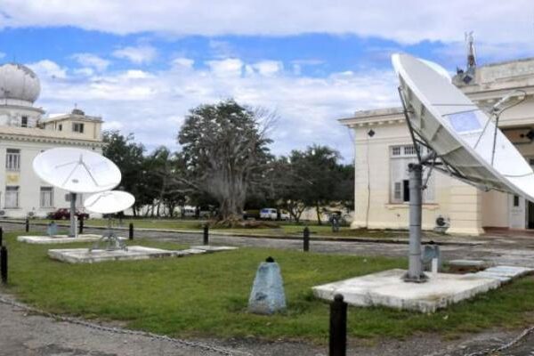 Sistema meteorológico de Cuba listo para temporada ciclónica