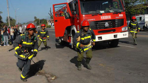 Bomberos: Salvaguardas a favor de la vida