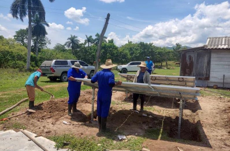 montaje de paneles solares en sancti spiritus 796x525 1