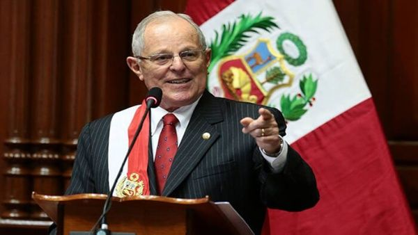 Justicia peruana deja en suspenso juicio a expresidente PPK