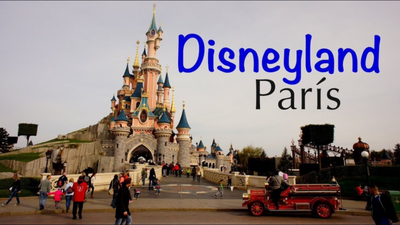 Manifestación histórica en Disneyland París por la mejora de salarios