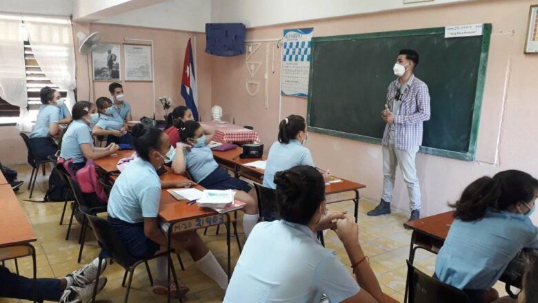 Iniciarán estudiantes cabaiguanenses última etapa de preparación para exámenes de ingreso a la universidad (+Audio)