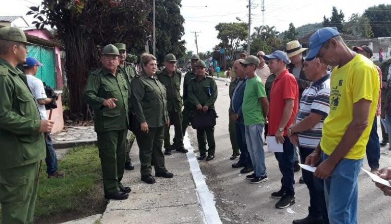 Día Territorial de la Defensa en Sancti Spíritus: Arroyo Blanco se vistió de verde olivo