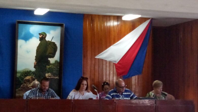 Debatió vanguardia política cabaiguanense situación económica y resultados del enfrentamiento al delito en Cabaiguán