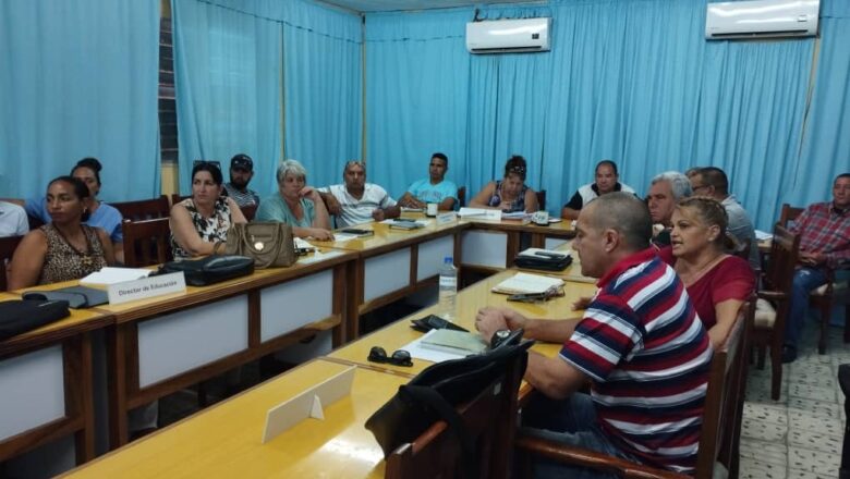 Se mira por dentro el trabajo de la Oficina de Atención a la Población en el Consejo de la Administración Municipal de Cabaiguán