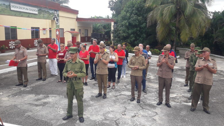 Conmemoraron los cabaiguanenses aniversario 67 del desembarco del Granma y Día de las FAR (+Fotos)