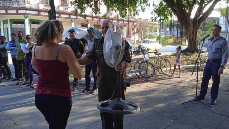 Entrega la Policía Nacional Revolucionaria en Cabaiguán artículos sustraídos por hechos delictivos (+Audio)(+Fotos)