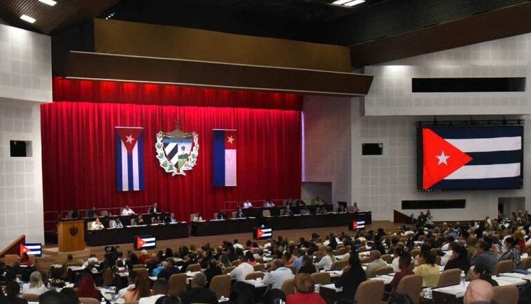 Parlamento cubano culmina este viernes su segundo período de sesiones