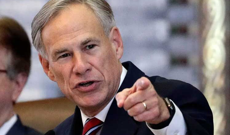 Gobernador de Texas firma ley antiinmigrante más dura de EEUU