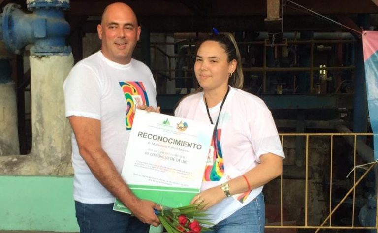 delegada al congreso de la ujc.jpg 1 768x474 1