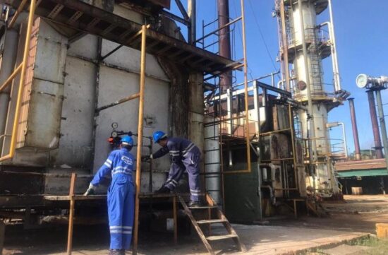 Garantizan innovadores de la Refinería de Petróleo de Cabaiguán arrancada de los procesos productivos