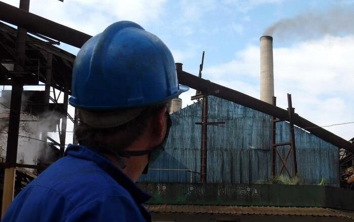Central espirituano Uruguay no muele, pero está en plena zafra