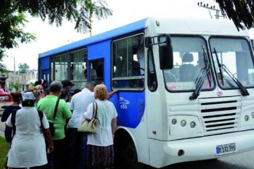 Mantiene Transporte Cabaiguán el servicio en la transportación de pasajeros (+Audio)