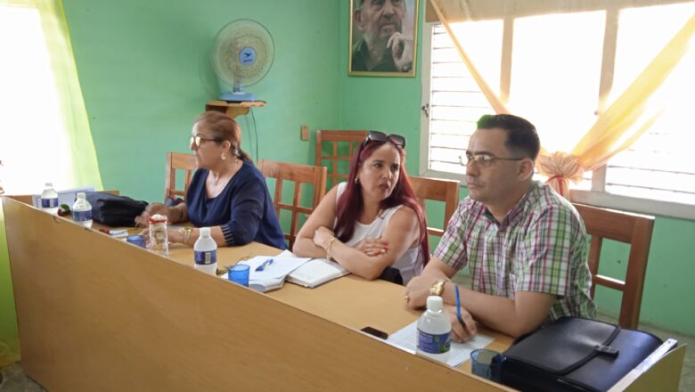 Recorrió visita parlamentaria áreas de la Empresa Agroindustrial Cabaiguán (+ Fotos y Audio)