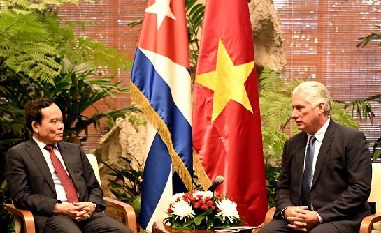 Recibe presidente cubano a viceprimer ministro de Vietnam