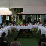 Gobierno de Colombia y guerrilla del ELN inician diálogo en Venezuela