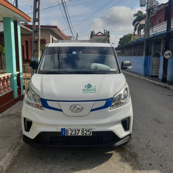 Beneficia vehículo eléctrico labores en servicios de telecomunicaciones en Cabaiguán (+Audio)