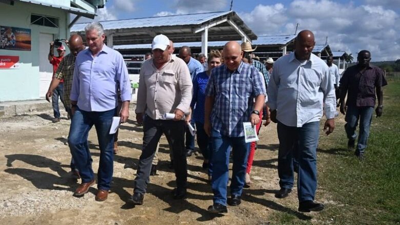 Díaz-Canel en Yaguajay: El mejor tiempo empleado por un dirigente es en la base 