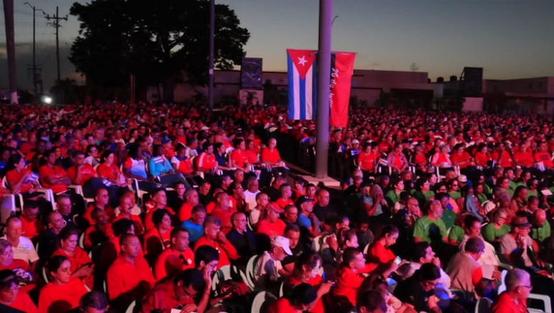 Felicita Díaz-Canel a la provincia de Sancti Spíritus por el 26 de Julio