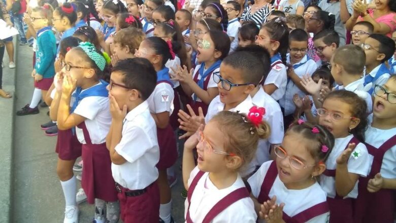 Sancti Spíritus: Enseñanza Especial para niños especiales