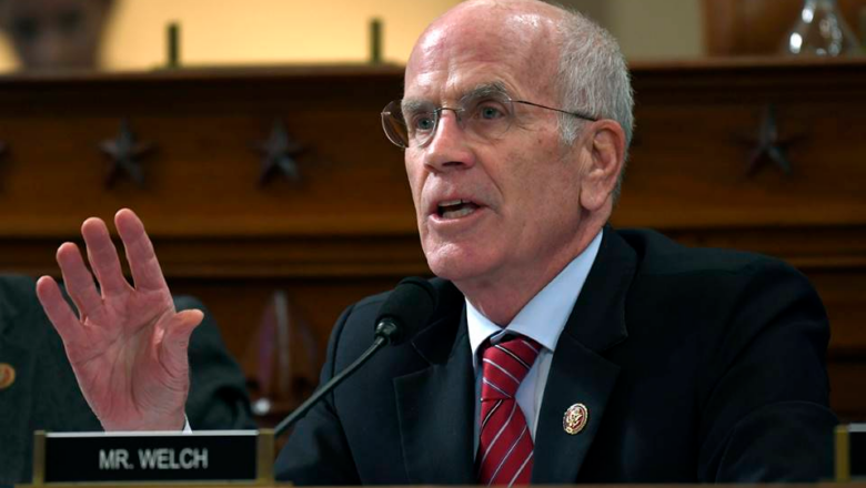 Senador de EEUU critica decisión de Trump sobre Cuba