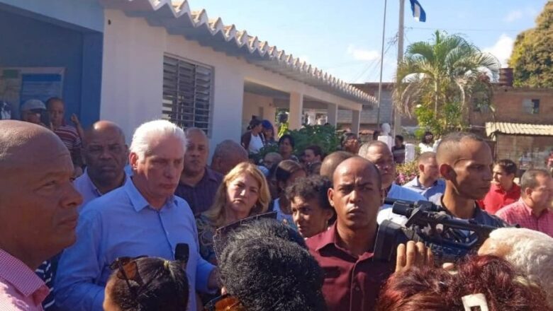 Recorre Díaz-Canel centros de interés económico y social de Trinidad