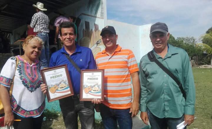 Decimista de peña La Alondra Espirituana de Guayos a los pies de las tradiciones campesinas (+Audio)  