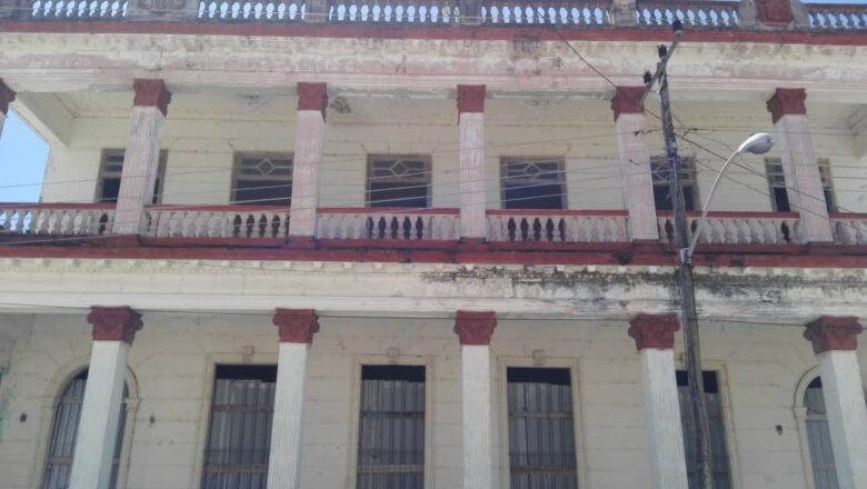 A 116 años de su constitución,  la Colonia Española de Cabaiguán espera por alguien que la reviva (+Fotos)