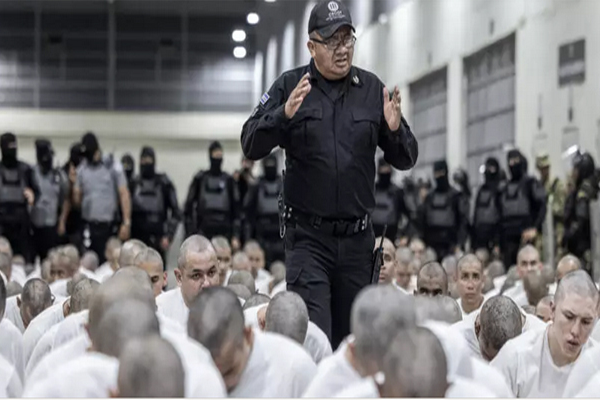 Denuncian en Venezuela medida de EEUU y El Salvador contra migrantes