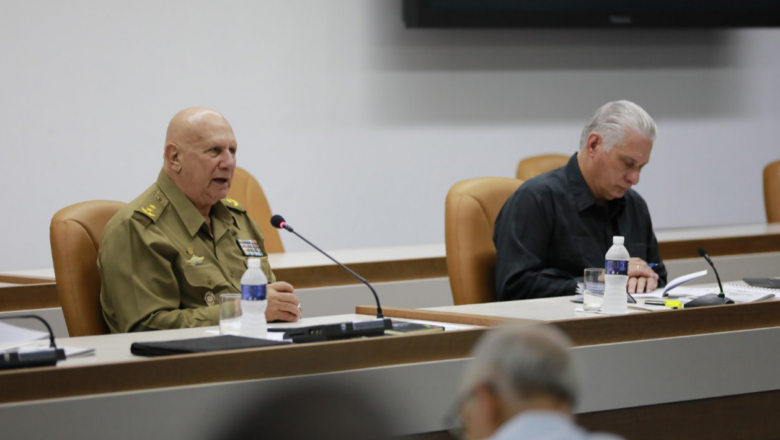 Presidente cubano insta por perfeccionar ordenamiento territorial en 2025