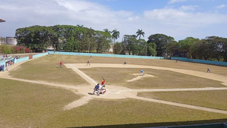 Cabaiguán barre a Taguasco y mantiene paso perfecto en la Serie Provincial