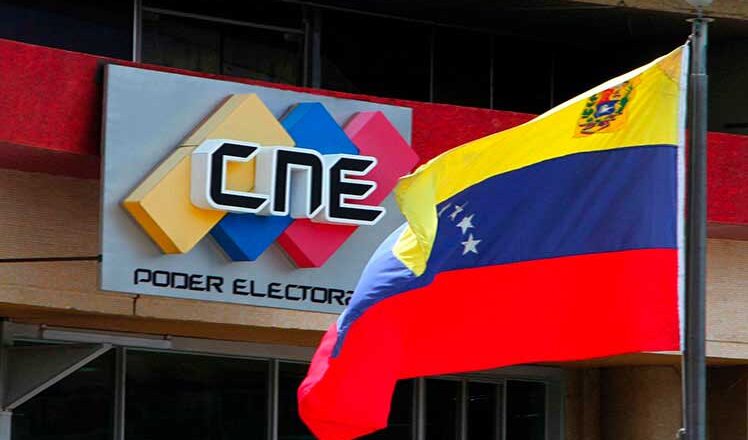 CNE prorroga una hora más elecciones en Venezuela