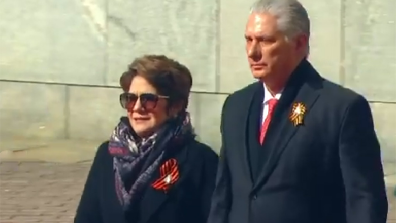 Presidente de Cuba asiste al desfile de la Victoria en Moscú