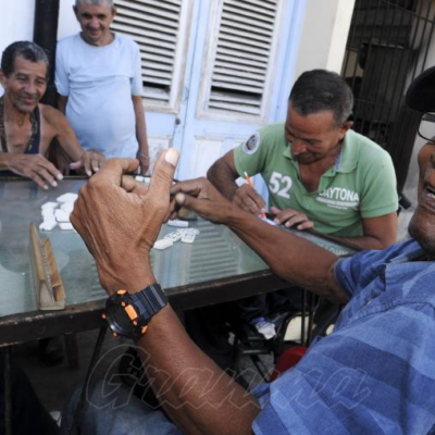 Envejecimiento: mayor reto demográfico de Cuba