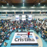 Prosigue apoyo público a Cristina Fernández en Argentina