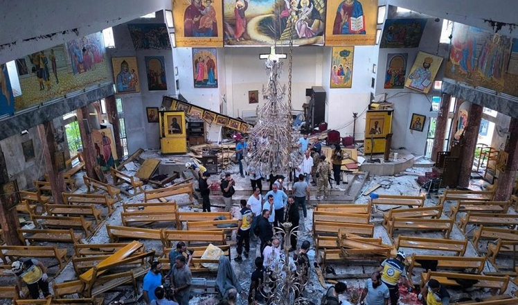 Aumenta cifra de muertos por atentado suicida contra iglesia en Siria