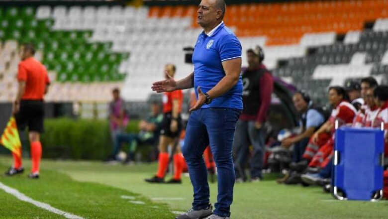 Técnico espirituano de fútbol en la ruta de otro sueño mundialista