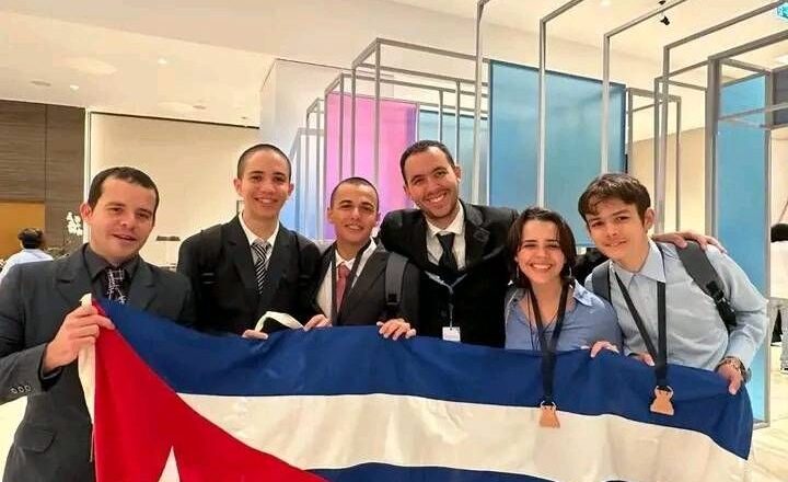 Estudiar y disfrutarlo: la fórmula de Leticia