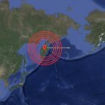 Alertas de tsunami tras fuerte sismo frente a península rusa de Kamchatka
