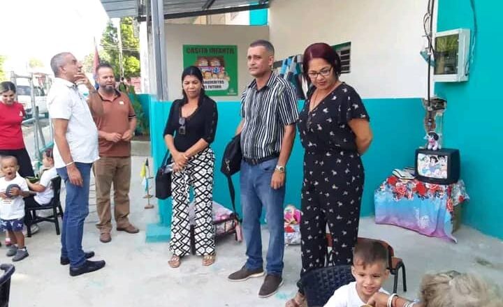 Viceministro de educación chequea en Cabaiguán preparativos para el venidero curso escolar (+ Fotos)