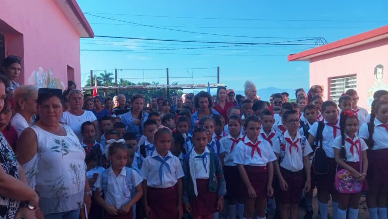 El curso escolar 2025-2026 ya es una realidad en Cabaiguán (+ Fotos y Audio)