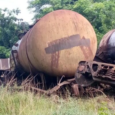 Incidente ferroviario en la Línea Hershey: descarrilamiento de tren con carga de miel