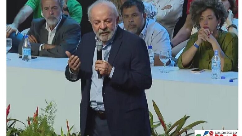 Lula defiende en Brasil a pueblos y gobiernos de Venezuela y Cuba